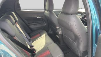 Alfa Romeo Junior 54kWh Elettrica Speciale SUV 5dr Electric Auto (156 ps)