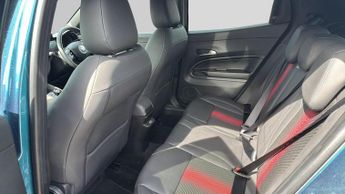Alfa Romeo Junior 54kWh Elettrica Speciale SUV 5dr Electric Auto (156 ps)