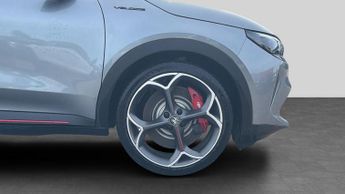 Alfa Romeo Junior 54kWh Elettrica Veloce SUV 5dr Electric Auto (280 ps)