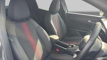 Alfa Romeo Junior 54kWh Elettrica Veloce SUV 5dr Electric Auto (280 ps)