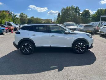 Peugeot 2008 50kWh Allure SUV 5dr Electric Auto (136 ps)