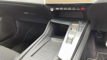 Peugeot 408 58kWh GT Fastback 5dr Electric Auto (210 ps)