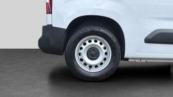 Vauxhall Combo Electric 2300 50kWh Prime Panel Van 5dr Electric Auto L1 (7.4kW Charger) 