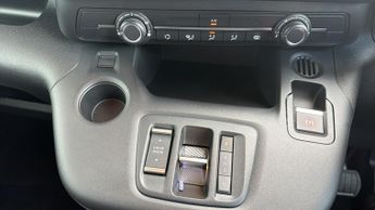 Vauxhall Combo Electric 2300 50kWh Prime Panel Van 5dr Electric Auto L1 (7.4kW Charger) 