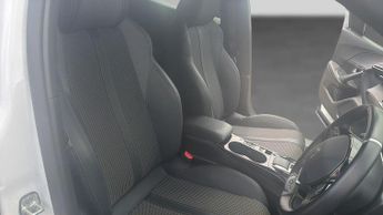 Peugeot 2008 50kWh GT SUV 5dr Electric Auto (7kW Charger) (136 ps)