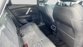 Citroen C4 50kWh e-series Hatchback 5dr Electric Auto (7.4kW Charger) (136 