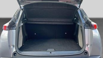 Peugeot 2008 50kWh Allure Premium SUV 5dr Electric Auto (136 ps)