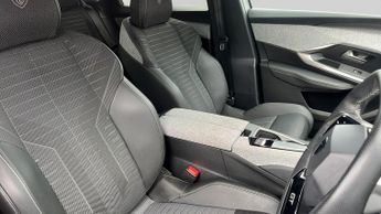 Peugeot 3008 SUV 1.2 GT SUV 5dr Petrol Hybrid e-DSC6 Euro 6 (s/s) (136 ps)