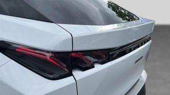 Peugeot 3008 SUV 1.2 GT SUV 5dr Petrol Hybrid e-DSC6 Euro 6 (s/s) (136 ps)