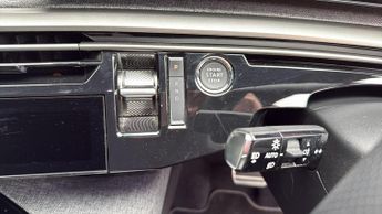 Peugeot 3008 73kWh GT SUV 5dr Electric Auto (210 ps)