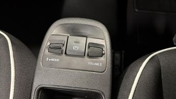 Fiat 500E 42kWh Hatchback 3dr Electric Auto (118 ps)