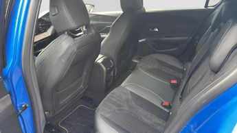 Peugeot 308 54kWh GT Hatchback 5dr Electric Auto (156 ps)