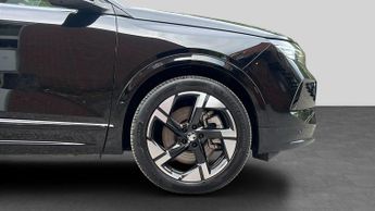 Vauxhall Grandland Electric 73kWh Ultimate SUV 5dr Electric Auto (213 ps)