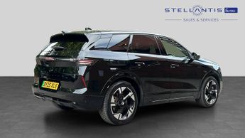 Vauxhall Grandland Electric 73kWh Ultimate SUV 5dr Electric Auto (213 ps)
