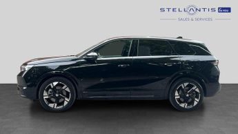 Vauxhall Grandland Electric 73kWh Ultimate SUV 5dr Electric Auto (213 ps)