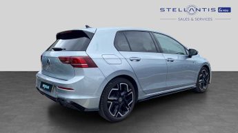 Volkswagen Golf 1.5 eTSI MHEV R-Line Hatchback 5dr Petrol Hybrid DSG Euro 6 (s/s