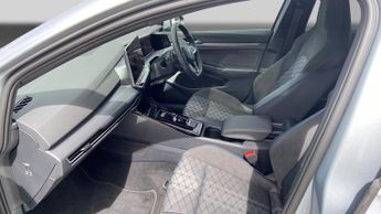 Volkswagen Golf 1.5 eTSI MHEV R-Line Hatchback 5dr Petrol Hybrid DSG Euro 6 (s/s