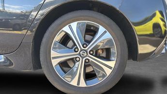 Nissan Leaf 40kWh Tekna Hatchback 5dr Electric Auto (150 ps)