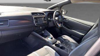 Nissan Leaf 40kWh Tekna Hatchback 5dr Electric Auto (150 ps)