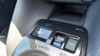 Nissan Leaf 40kWh Tekna Hatchback 5dr Electric Auto (150 ps)