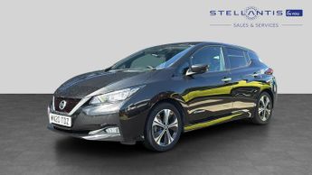 Nissan Leaf 40kWh Tekna Hatchback 5dr Electric Auto (150 ps)