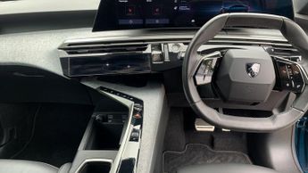 Peugeot 3008 73kWh Allure SUV 5dr Electric Auto (210 ps)