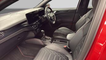 Ford Focus 1.0T EcoBoost MHEV ST-Line X Estate 5dr Petrol Hybrid DCT Euro 6