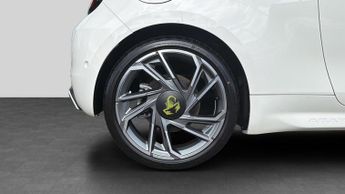 Abarth 500E 42kWh Turismo Hatchback 3dr Electric Auto (155 ps)