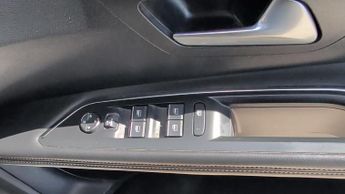 Peugeot 3008 SUV 1.2 PureTech GT SUV 5dr Petrol EAT Euro 6 (s/s) (130 ps)