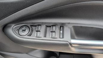 Ford Kuga 2.0 TDCi Titanium X SUV 5dr Diesel Powershift Euro 6 (120 ps)