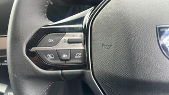 Peugeot 308 1.6 12.4kWh Allure Premium Hatchback 5dr Petrol Plug-in Hybrid e