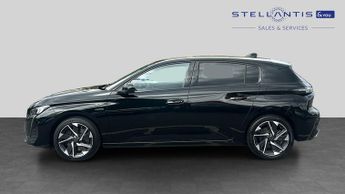 Peugeot 308 1.6 12.4kWh Allure Premium Hatchback 5dr Petrol Plug-in Hybrid e