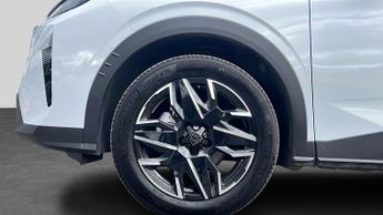 Peugeot 3008 SUV 1.2 Allure SUV 5dr Petrol Hybrid e-DSC6 Euro 6 (s/s) (136 ps)