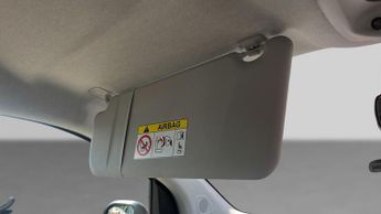 Vauxhall Vivaro Life Electric 50kWh Combi MPV 5dr Electric Auto LWB (9 Seat, 11kW Charger) (13