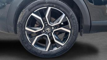 Citroen C4 50kWh Shine Hatchback 5dr Electric Auto (136 ps)