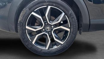 Citroen C4 50kWh Shine Hatchback 5dr Electric Auto (136 ps)