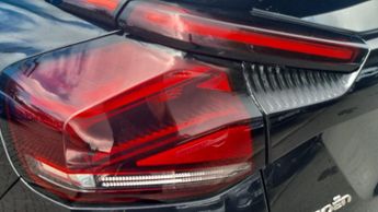 Citroen C4 50kWh Shine Hatchback 5dr Electric Auto (136 ps)