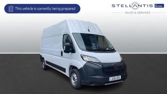 Peugeot Boxer 2.2 BlueHDi 335 Professional Panel Van 5dr Diesel Manual L3 H3 E
