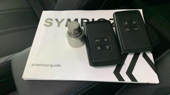 Renault Symbioz 1.6 E-TECH iconic esprit Alpine SUV 5dr Petrol Hybrid Auto Euro 
