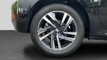 Peugeot 208 1.2 PureTech Allure Premium + Hatchback 5dr Petrol EAT Euro 6 (s