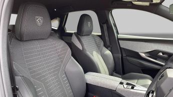 Peugeot 3008 73kWh GT SUV 5dr Electric Auto (210 ps)