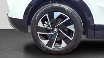 Vauxhall Grandland Electric 73kWh GS SUV 5dr Electric Auto (213 ps)