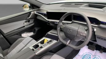 Vauxhall Grandland Electric 73kWh Ultimate SUV 5dr Electric Auto (213 ps)