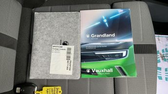 Vauxhall Grandland Electric 73kWh Ultimate SUV 5dr Electric Auto (213 ps)