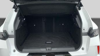 Vauxhall Grandland Electric 73kWh Ultimate SUV 5dr Electric Auto (213 ps)