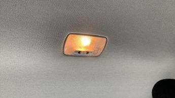 Honda Civic 1.8 i-VTEC SE Plus Tourer 5dr Petrol Auto Euro 6 (142 ps)