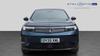 Vauxhall Grandland Electric 73kWh Ultimate SUV 5dr Electric Auto (213 ps)