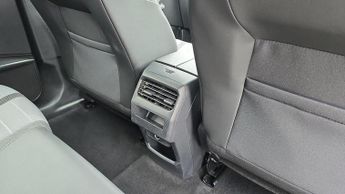 Vauxhall Grandland Electric 73kWh Ultimate SUV 5dr Electric Auto (213 ps)
