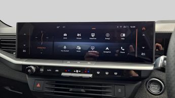 Vauxhall Grandland Electric 73kWh GS SUV 5dr Electric Auto (213 ps)