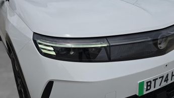 Vauxhall Grandland Electric 73kWh GS SUV 5dr Electric Auto (213 ps)
